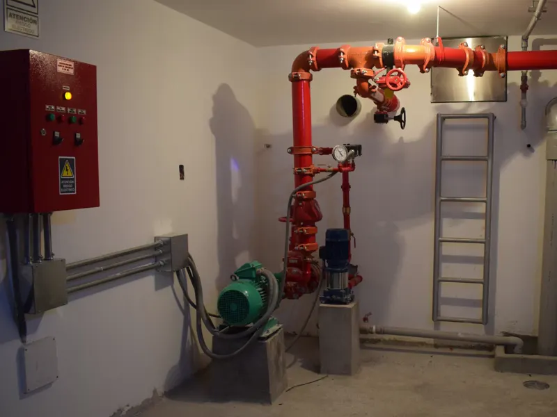 Cuarto de bombas del Proyecto Triana